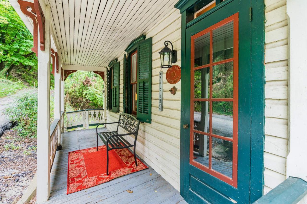 Enchanting Cottage, Walk To Downtown 哈珀斯费里 外观 照片